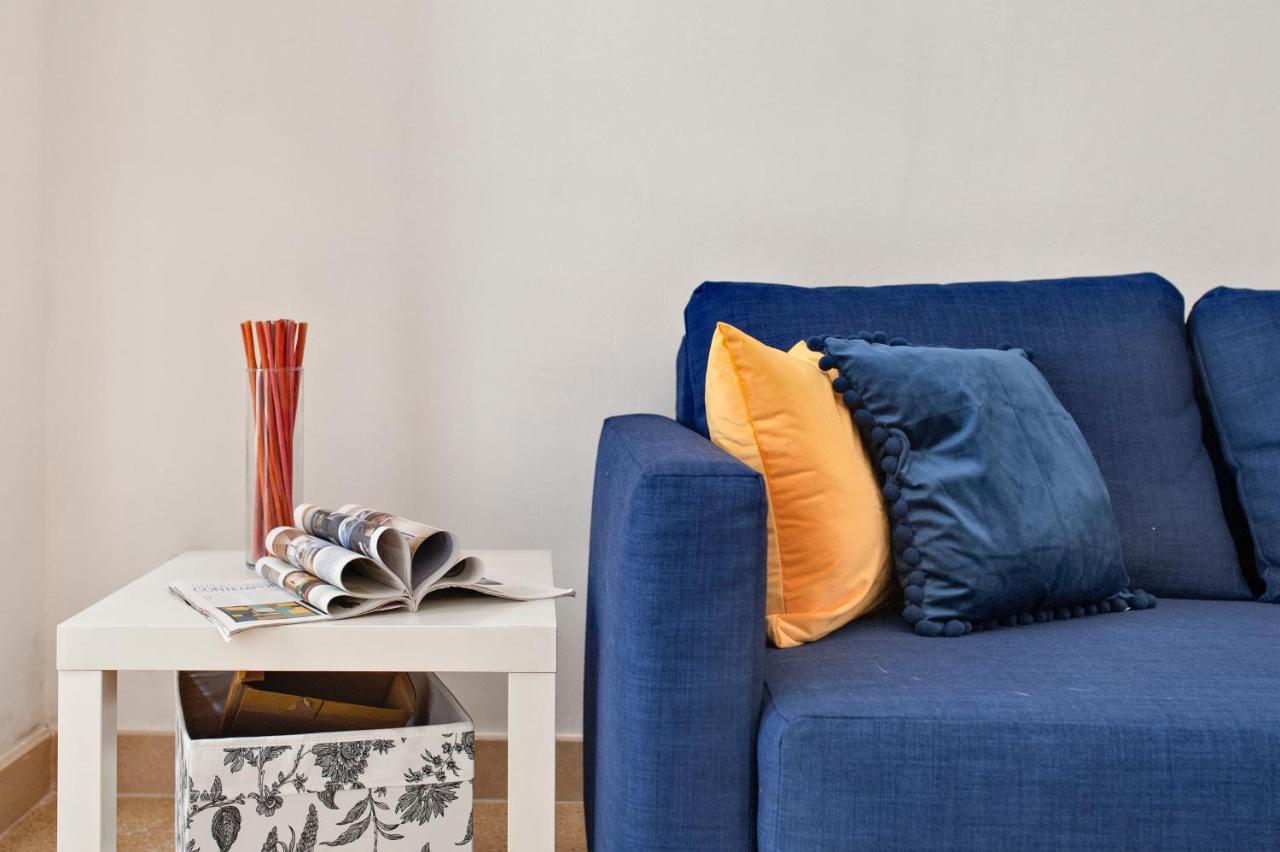 Blue Loft - Old Town Apartment Sit Лечче Экстерьер фото