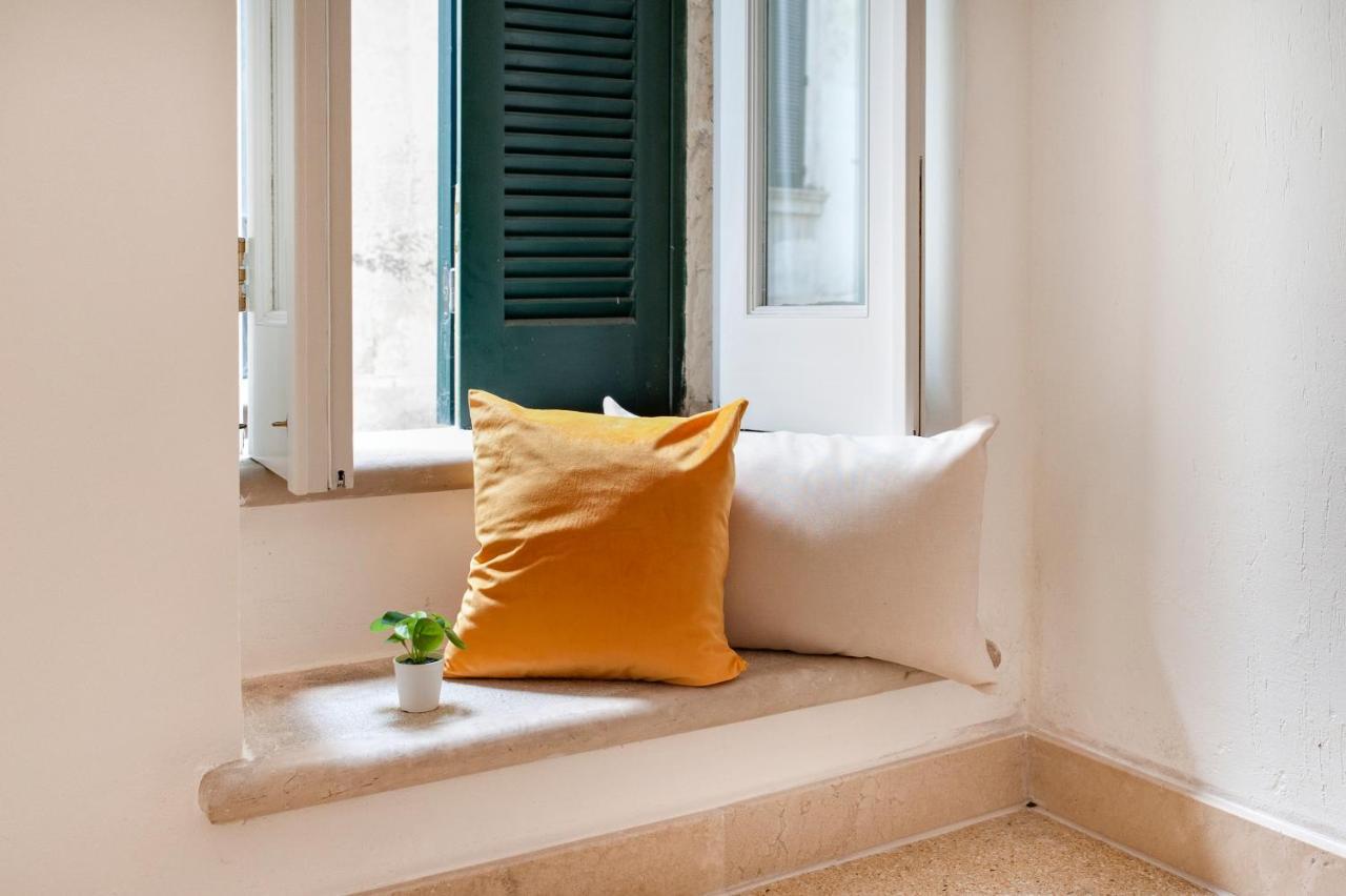 Blue Loft - Old Town Apartment Sit Лечче Экстерьер фото